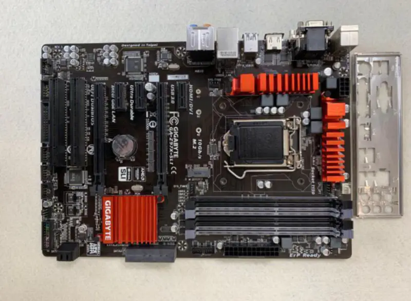 Placa base Gigabyte GA-Z97X-SLI