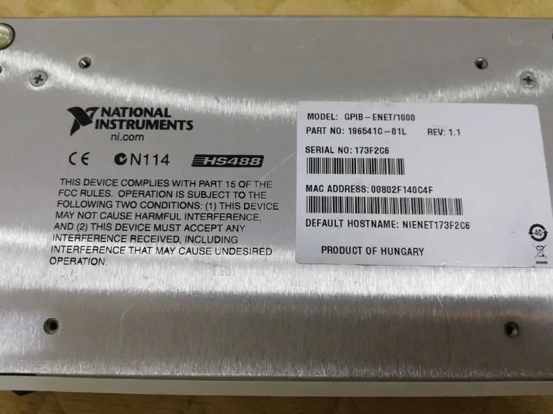 NI GPIB-ENET/100 Controlador GPIB a Ethernet 186852F-01