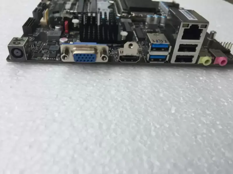 ECS H110H4-TI3 Placa Base Chipset H110 LGA1151 Mini-ITX