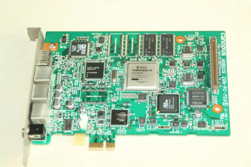 Tarjeta de adquisición multiformato para edición de vídeo en tiempo real Canopus HDRECS Z08-PC-703 Pegasus