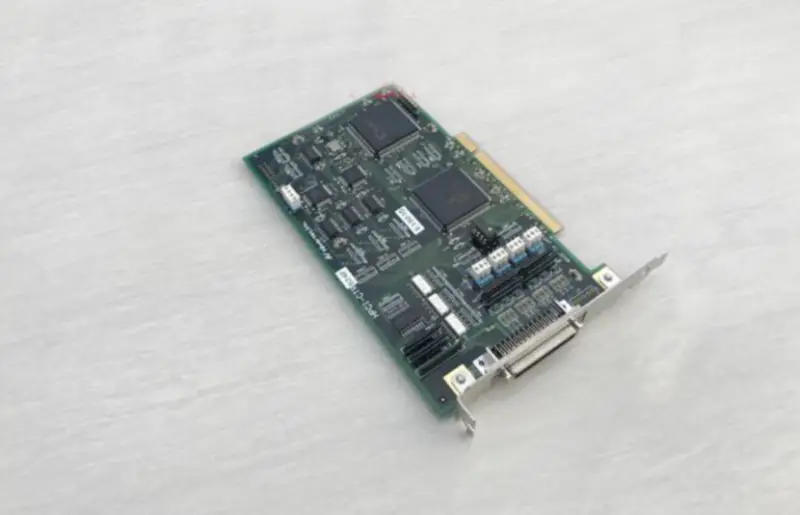 Hivertec inc HPCI-CTR524F Tarjeta de adquisición de datos