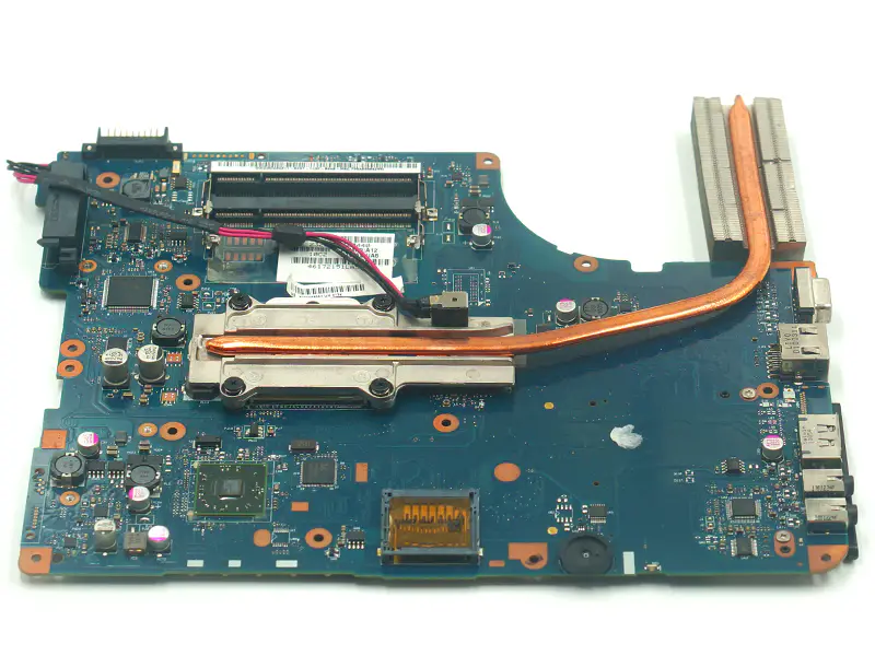 Toshiba Satellite 17'' L500D L505D NSWAE LA-5332P K000093250 Placa base