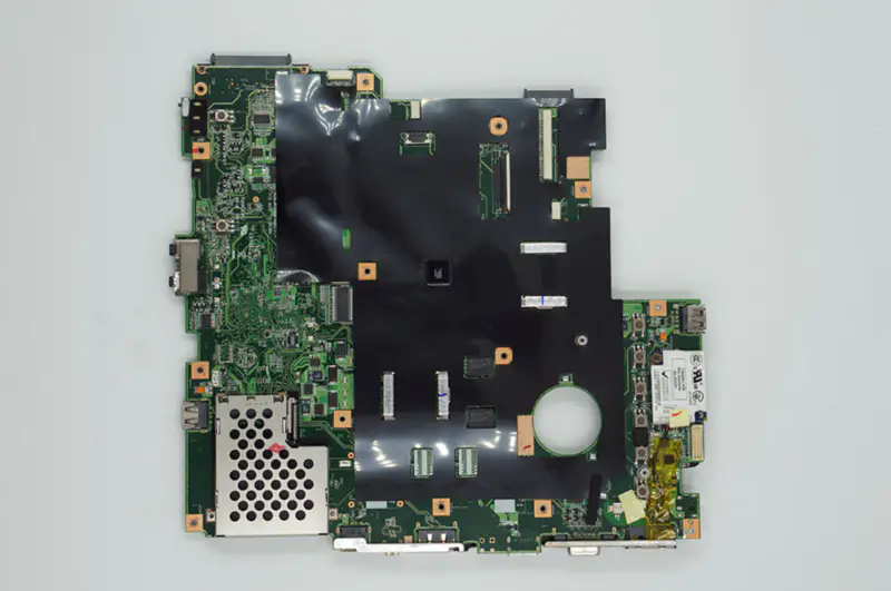 Asus M51TR con placa base AMD