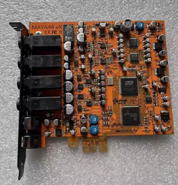 Tarjeta de sonido ESI MAYA44 eX