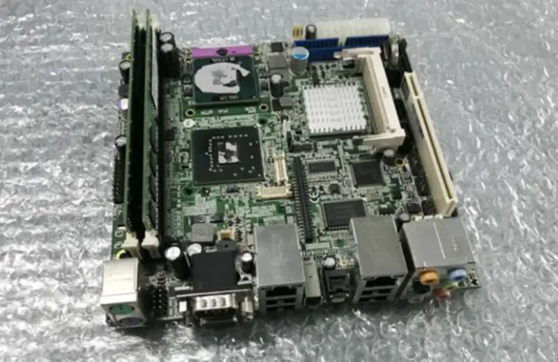 Placa base de control industrial NEXCOM MI910FE