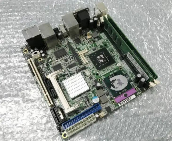 Placa base de control industrial NEXCOM MI910FE