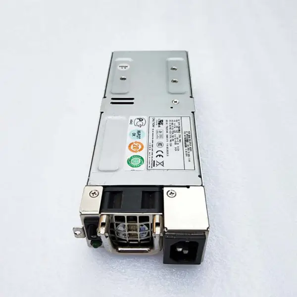 Min-6251p Fuente de alimentación para servidor Zippy 250w