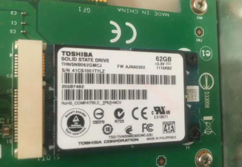MICRO-STAR MS-4227 VER:1.0 Adaptador de unidad de estado sólido con SSD de 62 G