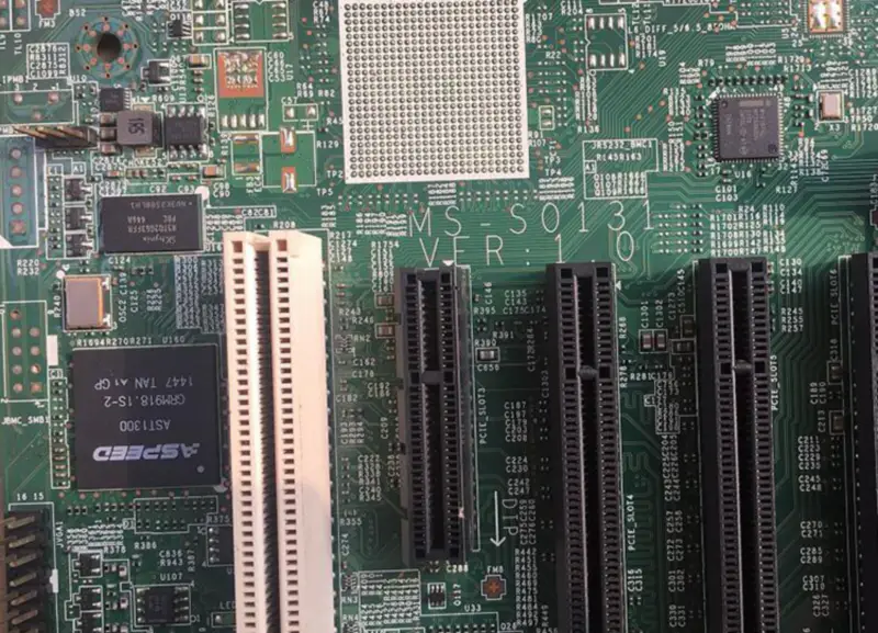 82580EB E1G44HT I340T4 Adaptador de servidor Gigabit Ethernet Tarjeta de red PCI Express X4 1G