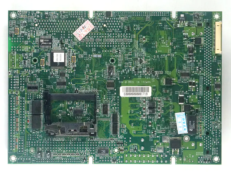 Placa base NC-670V3
