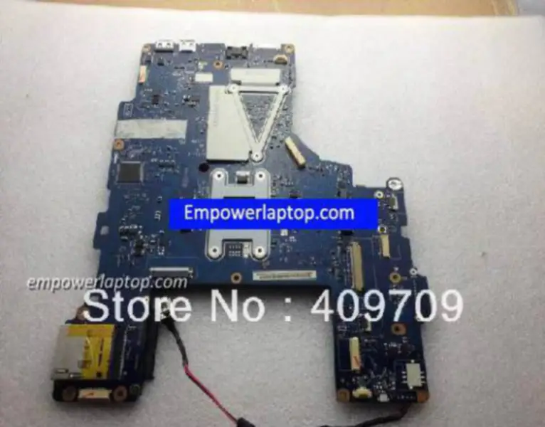 Toshiba K000122840 LA-7211P P775 Placa base