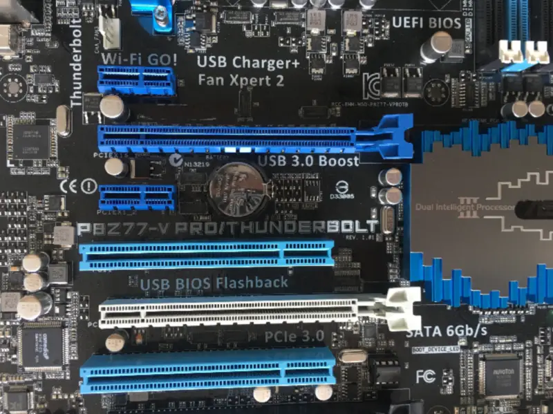 ASUS P8Z77-V PRO/Thunderbolt Placa base de sobremesa Z77 Socket LGA 1155 i3 i5 i7 DDR3 32G ATX