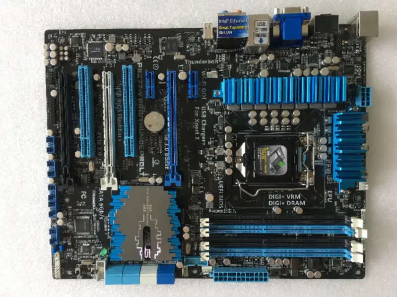 ASUS P8Z77-V PRO/Thunderbolt Placa base de sobremesa Z77 Socket LGA 1155 i3 i5 i7 DDR3 32G ATX