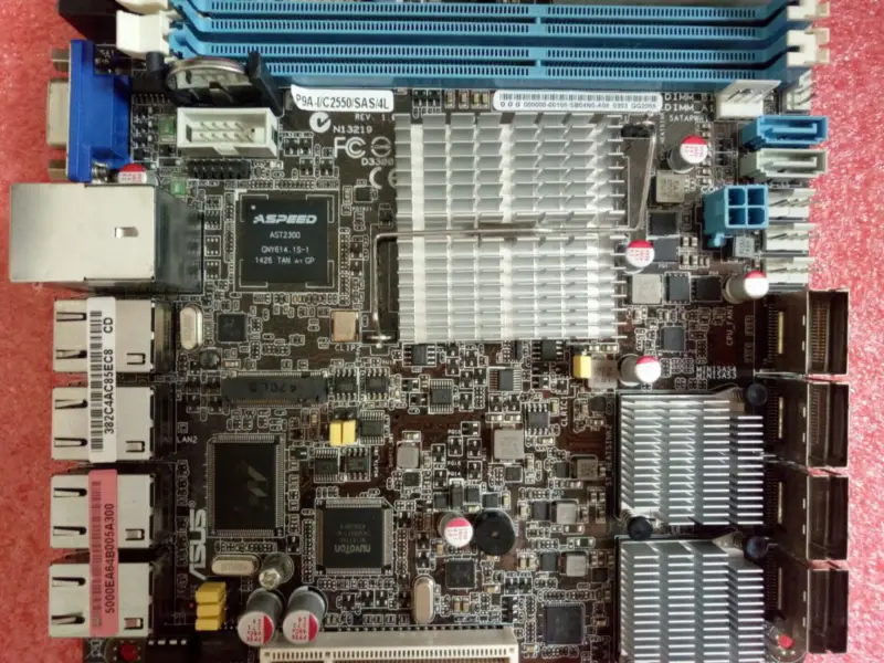 Placa base Asus P9A-I/C2550/SAS/4L