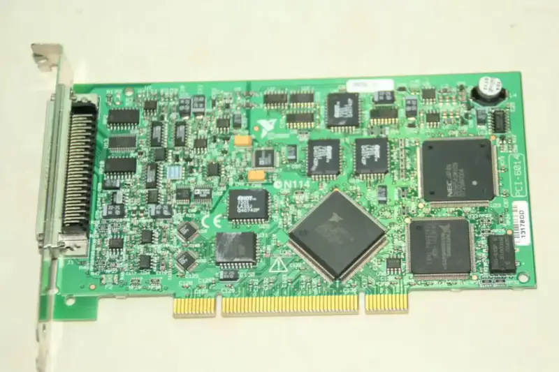 Tarjeta de Adquisición de Datos NI PCI-6014