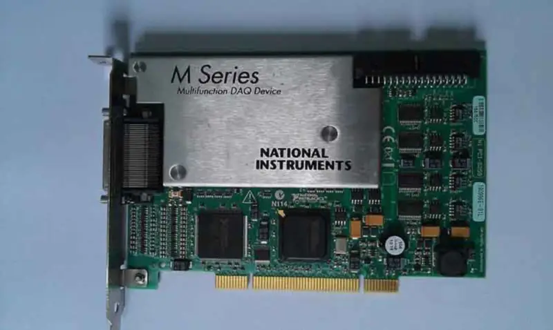 NI PCI-6259 Tarjeta de Adquisición de Datos de Alta Velocidad de 16 bits 779072-01