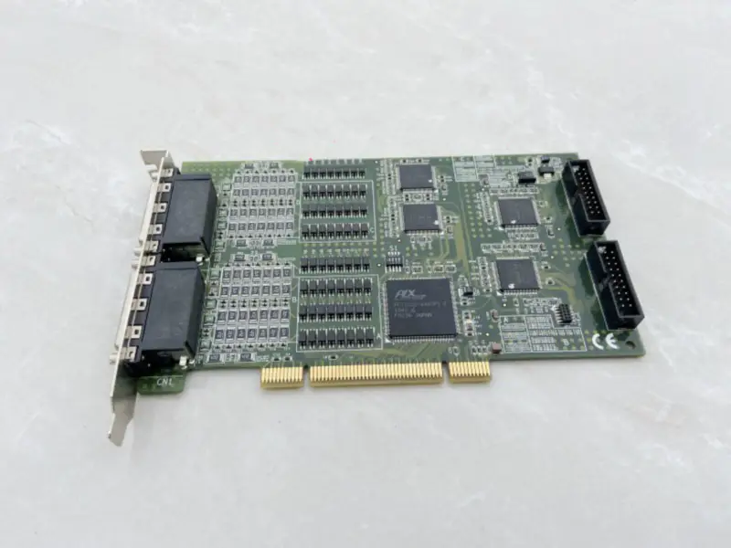 Tarjeta E/S digital de alta velocidad Adlink PCI-7443