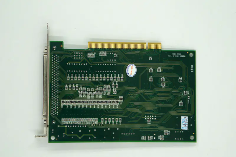 Tarjeta DAQ ADLINK PCI-8132