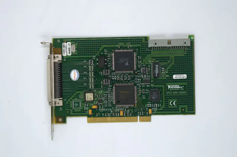 Tarjeta DAQ NI PCI-DIO-32HS 183480F-01