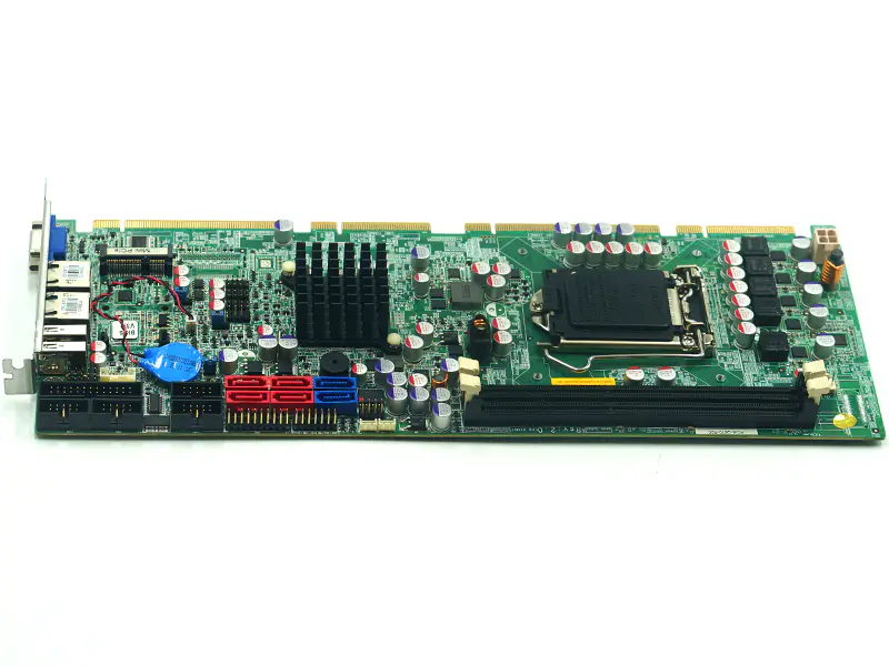 Placa base IEI PCIE-Q670-R20