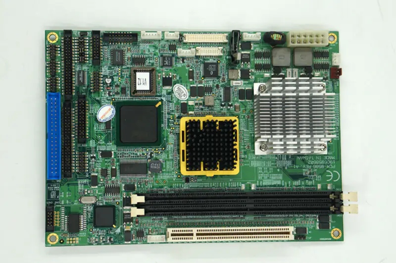 Advantech PCM-9586 motherboard
