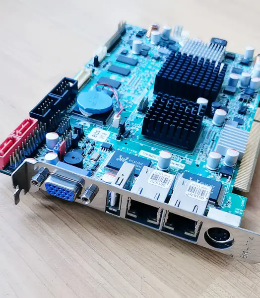 Placa base IEI PICOE-945GSE-N270-512MB-R10