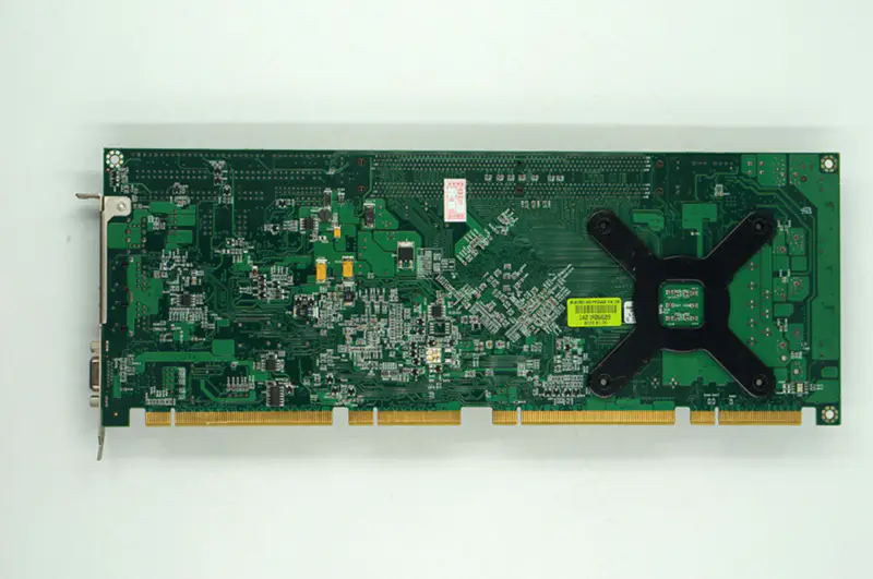 Portwell ROBO-8913VG2AR-VA BIOS:R1.00 B9305373AB18913821 placa base industrial