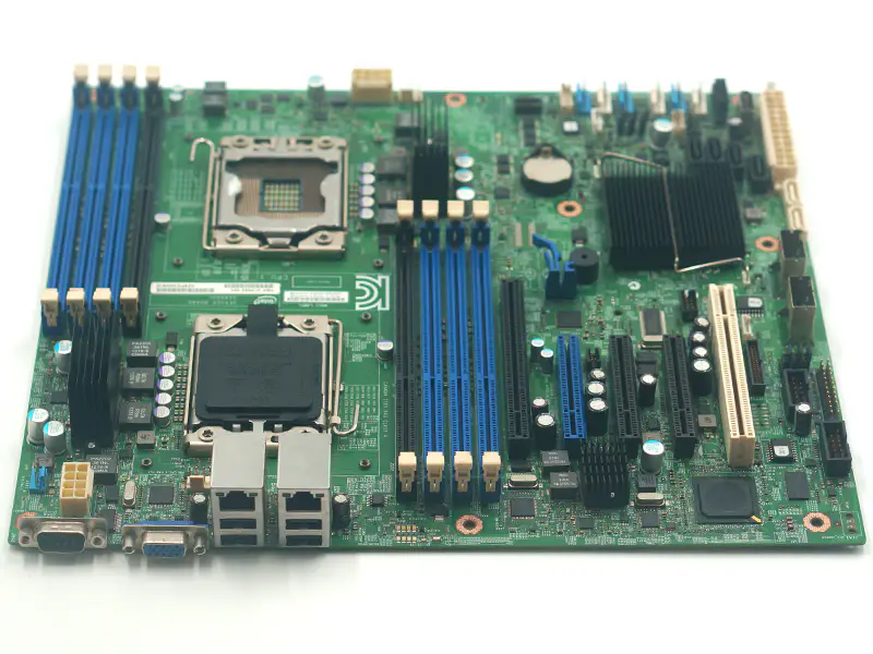 Placa base Intel S2400SC