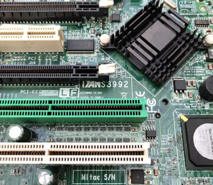 TYAN S3992G3NR 1207 pines S3992 Workstation placa base compatible con cuatro núcleos