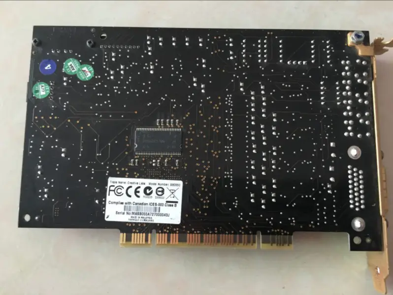 Tarjeta de sonido Creative SB0550