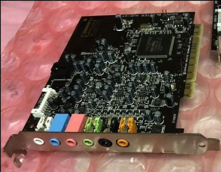 Tarjeta de sonido Creative Sound Blaster Audigy 4 Value SB0610 Canal 7.1