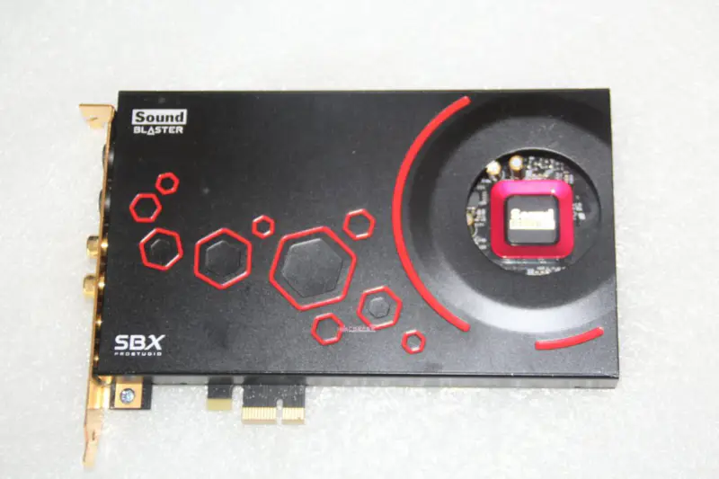 Tarjeta de sonido Creative SB1510 Sound Blaster PCI-E