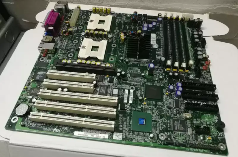 Placa base Intel SE7505VB2 para servidor con interfaz 604 Dual Xeon