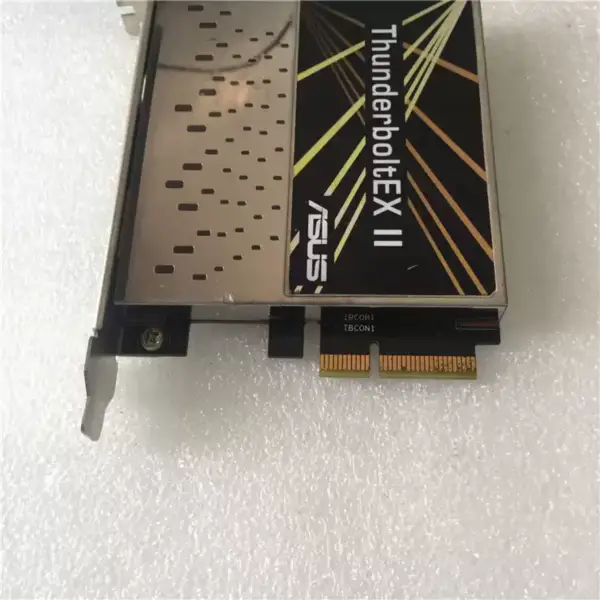 Tarjeta de expansión Asus ThunderboltEX II