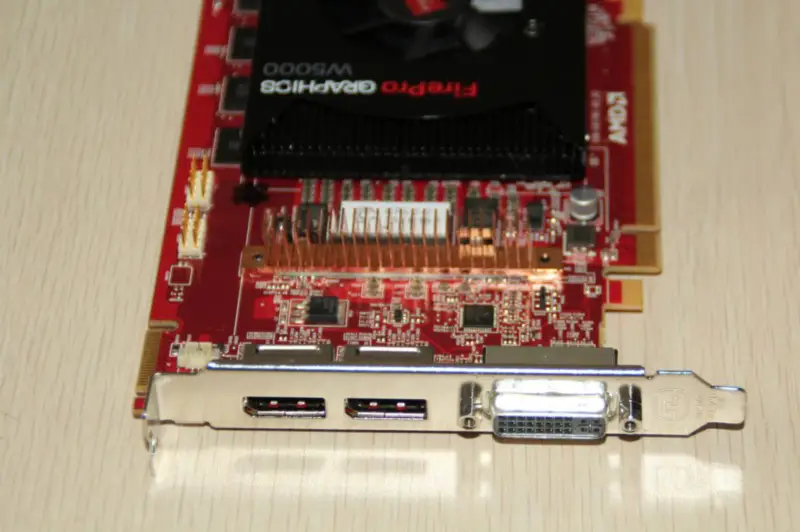 Tarjeta gráfica AMD FirePro W5000 DVI 2G