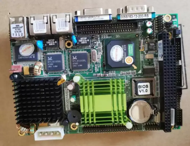Placa base WAFER-C400E2VR-RS-R20-SZ