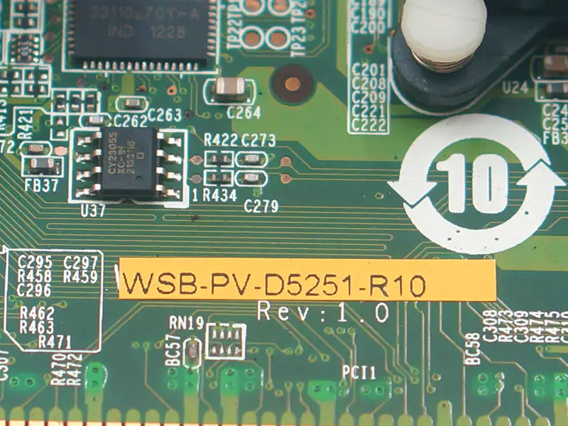Placa base IEI WSB-PV-D5251-R10