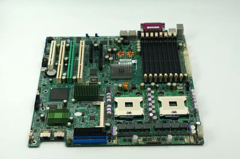 SuperMicro X6DH3-G2 Placa base de servidor SAS de 8 puertos RAID dúplex 604
