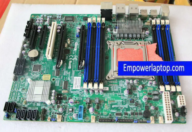 SuperMicro X9SRA Placa base de servidor LGA2011 C602 X79
