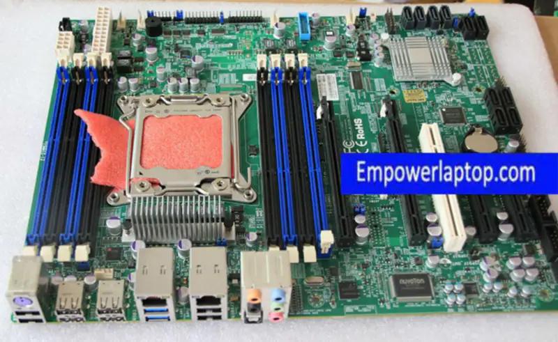 SuperMicro X9SRA Placa base de servidor LGA2011 C602 X79