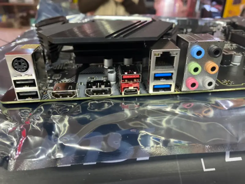 MSI Z490-A PRO Placa Base LGA 1200 Intel Z490 PCI-E 3.0 M.2 DDR4 128GB ATX