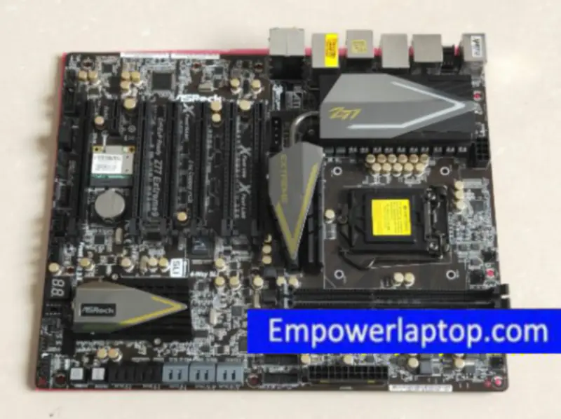 Placa base Asrock Z77 Extreme9